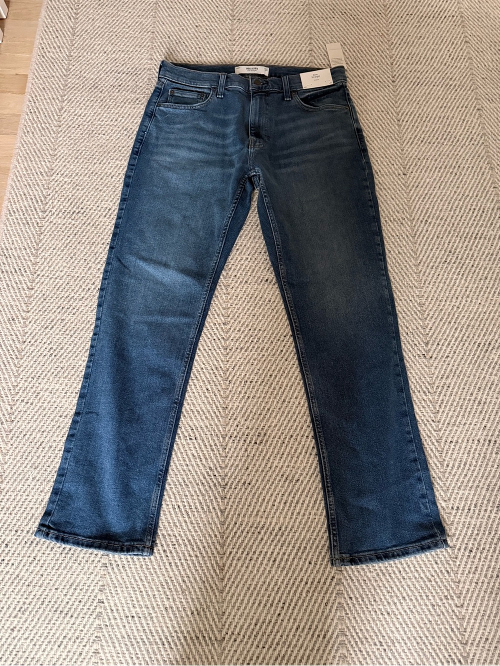 Hollister NWT Slim Straight Stretch size 32/32